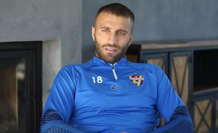 Alpaslan Öztürk: "Galatasaray'a ilk geldiğinde 'İmkansız, nasıl aldık?' dedim, gidip 'Sakatlığın var mı?' falan diye sordum"