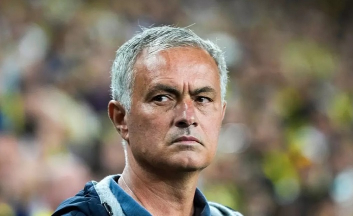 Jose Mourinho: "Galatasaray maçında bana saygısızlık yapıldı, girmeme izin vermediler, canımız yandı, acı çektik"