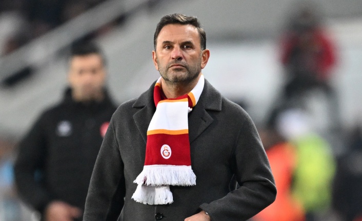 Galatasaray'da Okan Buruk, isyan etti! "Hesap vermeliler, bu duruma getiren herkes çok mutlu olsun"