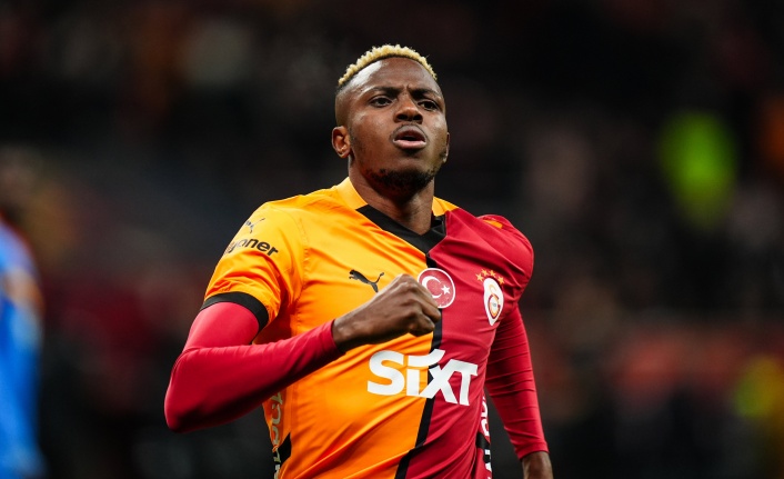 Victor Osimhen, Fenerbahçeli isimle Galatasaray'a gelmesi için görüştü mü? Maç sonu cevap verdi!