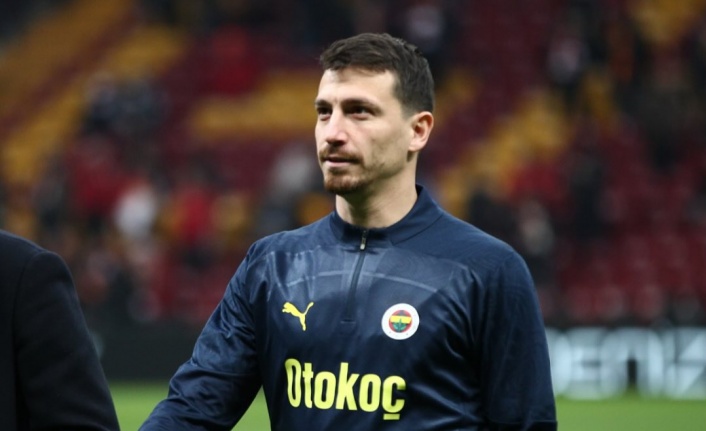 Galatasaray'dan Mert Hakan Yandaş ve İrfan Can Eğribayat için başvuru