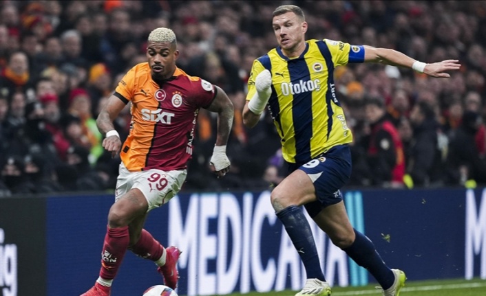 Fenerbahçe - Galatasaray derbisinin tarihi ve saati açıklandı!
