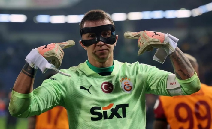 Galatasaray'da Muslera'dan flaş istek! Okan Buruk kabul etti!