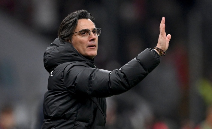 Vincenzo Montella'dan Galatasaraylı isim için cevap! "Bu kadar fedakar bir futbolcuyu çıkarırken üzülüyorsunuz"