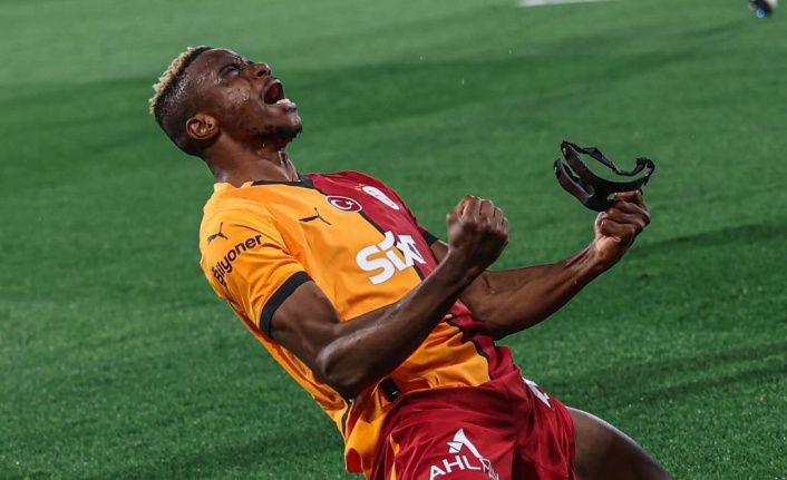 Galatasaray'dan Osimhen'in sözleri için ilk açıklama geldi! "Biz Osimhen kalacakmış gibi..."