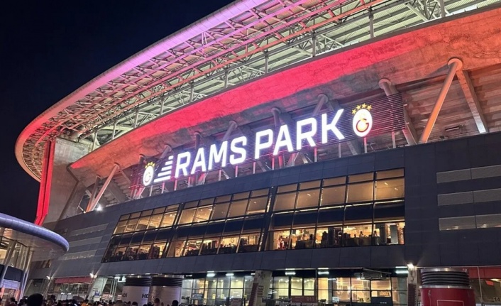 Galatasaray'ın stadı değişiyor! Büyük sürpriz...