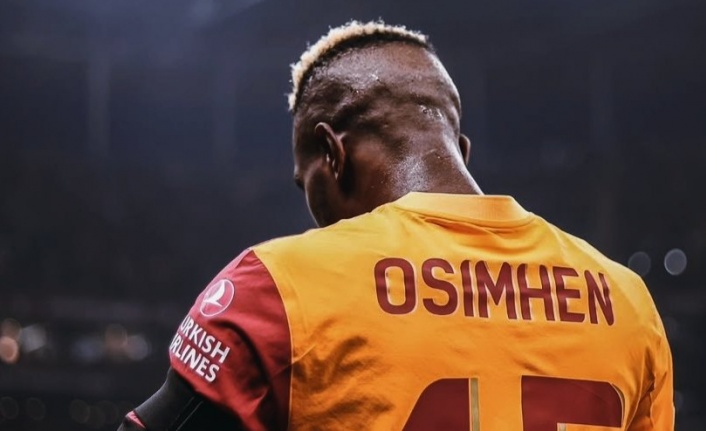 Galatasaray'ın Victor Osimhen için yapacağı sürpriz teklifi duyurdu! "Bir bakmışsınız masaya..."