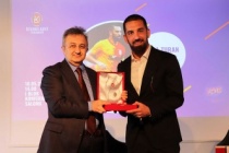 Arda Turan: "Beni çok yıpratan bir gülümseme olayım var"