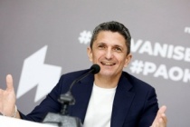 Razvan Lucescu: "PAOK yöneticileri ve başkan ile toplantı yaptım, Morutan..."