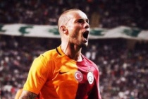 Wesley Sneijder: "Galatasaray harika olurdu, bir gün oraya geri dönmek isterim"