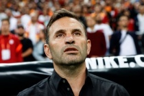 Okan Buruk: "Bizim oyuncumuz, Galatasaray'a bir şeyler versin ki gidişine onay verelim"