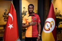 Galatasaray, Sam Adekugbe'yi resmen açıkladı! İşte satın alma opsiyonu...