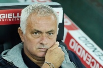 Jose Mourinho: "Galatasaray istiyor, hepimize Roma'da oynamak ve antrenman yapmak istemediğini söyledi"