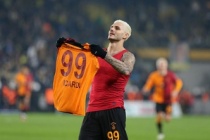 "İlk tercihim Galatasaray ama son kararı iki kulüp görüşerek verecek"