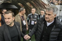 Şenol Güneş: "Bazen kendisini kaybediyor, 'Sakin ol sen de aynı hareketi yaptın' dedim"