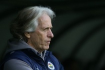 Jorge Jesus: "Galatasaray'ı bekleyeceğiz, şansımız var"