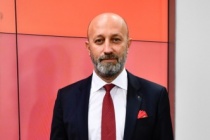 Cenk Ergün: "Galatasaray ile 1 yıl daha sözleşmesi var ama gitmeyecek anlamına gelmez"
