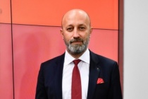 Cenk Ergün: "Galatasaray ile 1 yıl daha sözleşmesi var ama gitmeyecek anlamına gelmez"