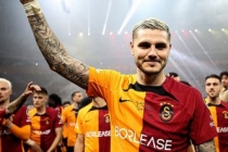 Mauro Icardi: "Sen bizi sahada nasıl yalnız bırakırsın? Ağlamak yok, bundan sonra gözüm üzerinde"