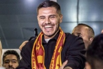 Galatasaray'ın tarihi transferinde Fenerbahçe ve Araplara büyük gol!