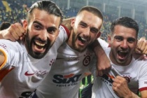 Galatasaray'a talih kuşu! İki oyuncu için 9 milyon Euro teklif ettiler!