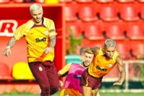 Galatasaray'da 3 oyuncunun sahalara ne zaman döneceği belli oldu