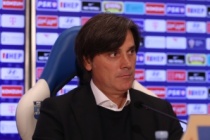 Vincenzo Montella'dan Sacha Boey cevabı! "2 senedir Türkiye'de, zamanı gelince..."