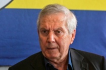 Aziz Yıldırım: "Fenerbahçe'yi rezil ettiniz, Galatasaray maçında..."