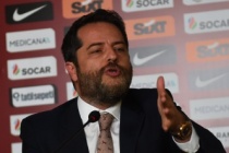 Erden Timur: "Ali Koç önceden garanti mi aldı? Polis eskortuyla geldi"