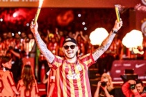 Galatasaray'ın şampiyonluk kutlamasında Edin Dzeko sürprizi