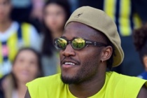 Dursun Özbek, Michy Batshuayi için öksürerek sinyal vermiş! "Söyleme"