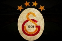 "Galatasaray'da kariyerimin en önemli sözleşmesini imzaladım"