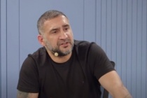 Ümit Karan:" Şampiyonluk gören bir takıma gitmek istedi, Galatasaray'da evi, arabayı değiştirmesine gerek yok"