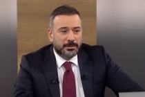 Ertem Şener: "Galatasaray'da ayakları yerden kesilmiş, böyle olmaz, ayakta duramıyor"