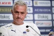 Galatasaray'dan Jose Mourinho için ilk açıklama geldi!