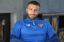 Alpaslan Öztürk: "Galatasaray'a ilk geldiğinde 'İmkansız, nasıl aldık?' dedim, gidip 'Sakatlığın var mı?' falan diye sordum"