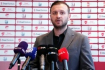 Fatih Kulaksız: "Türkiye'de Galatasaray'dan başka bir takıma gideceğini düşünmüyorum"