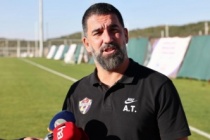Arda Turan: "Bizde oynasın, biraz daha pişsin, Galatasaray'a öyle gönderelim"