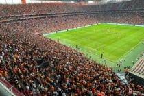 Galatasaray - Beşiktaş derbisini izlemeye geldiler, Galatasaraylı isme hayran kaldılar!