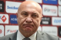 Yüksel Yıldırım: "Fenerbahçeli medya sayesinde kepazelik diz boyunu aştı, siz Galatasaray'a sahanızda neden yenildiniz?"