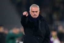 Jose Mourinho: "İkisi de Galatasaray efsanesi olduğu için eminim ileride Galatasaray'ı çalıştıracaklardır"