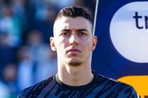 Berke Özer: "Galatasaray oyunculara değer veriyor, keşke olmasaydı ama 10 yaşındaydım"