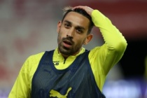 "Galatasaray, İrfan Can Kahveci için bonuslarla birlikte yıllık 5 milyon Euro'ya yakın bir teklif yapmış"