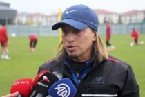 "Biz de tarihimize baktığınız zaman Galatasaray kadar büyük bir armayız"