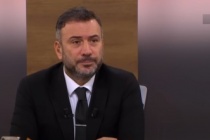 Ertem Şener: "Galatasaraylı futbolcular Pazartesi günü partiler yapıp sabahladılar, bu nasıl iş ya?"