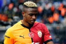 Victor Osimhen'den Galatasaray'ın kamp kararına ilk cevap! "Devre arasında tekliflerle ilgilenmedim bile, keşke..."