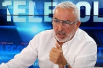 Adnan Aybaba: "Spor salonunda gördüm, hayret ettim, bu fizikle Galatasaray'da oynayamaz"