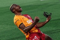Galatasaray'dan Osimhen'in sözleri için ilk açıklama geldi! "Biz Osimhen kalacakmış gibi..."
