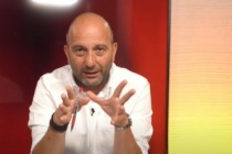 Gökhan Dinç: "Galatasaray'ı ayakta alkışlıyorum, böylesine bir yıldızı aldılar, samimiyetimle söylüyorum, kıskanıyorum"