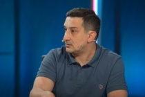 Serhat Akın: "Galatasaray'a başka bir yıldız gelir, adamın bastığı yerden kemik sesi geliyor, Fenerbahçe kabul etmiş"
